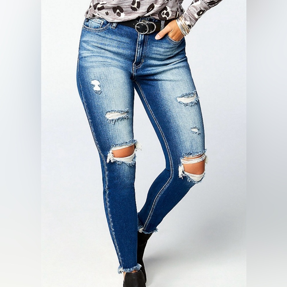 KanCan Distressed Blue Skinny Jeans